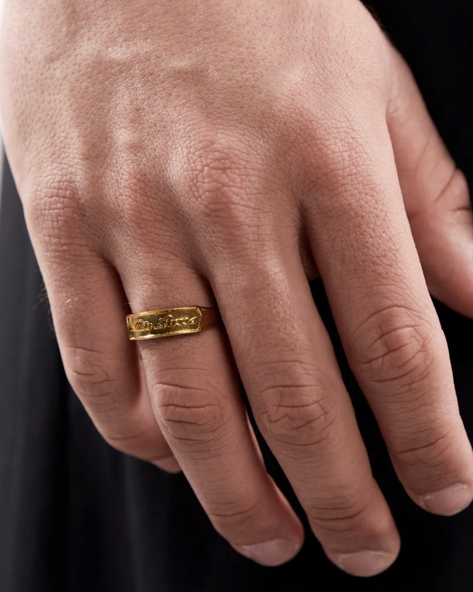 Tutto Passa Ring Gold